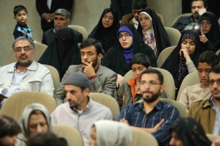 رونمایی مستند هفده